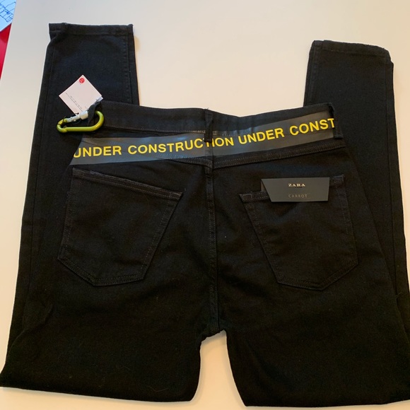 black carrot jeans